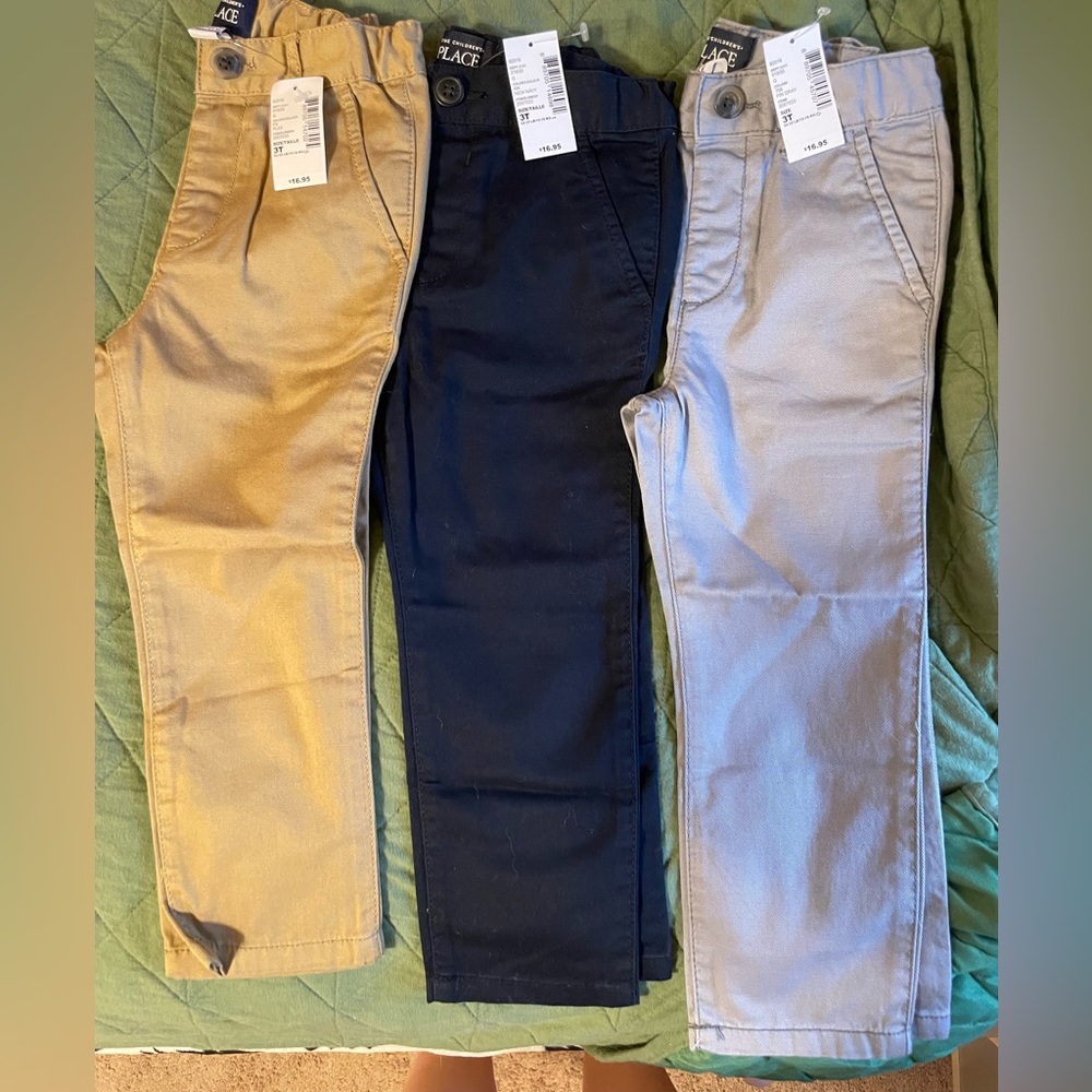 NWT 3 pairs of The Children’s Place Chinos- 3T
